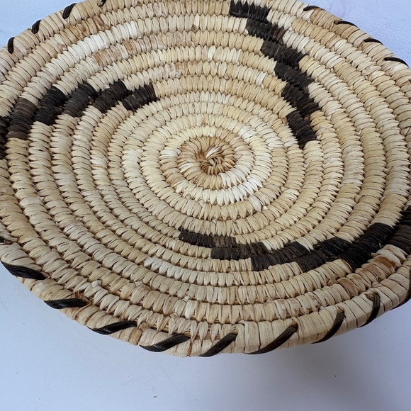 Vintage Tohono O'odham Basket Papago Plate Native Woven Arizona SW 9" - Picture 3 of 8